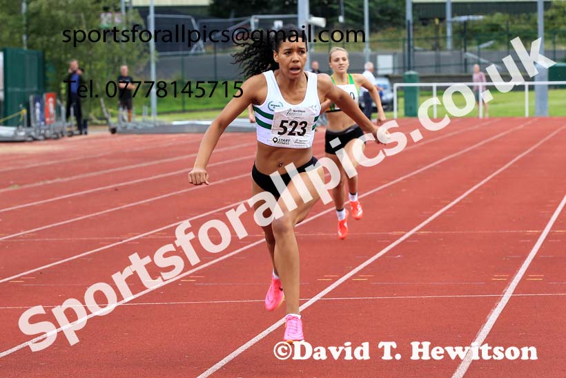Womens under-17s 300 metres, 2023 Northern Under-13s, Under-15s and Under-17s, Middlesbrough.  Photo: David T. Hewitson/Sports for All Pics